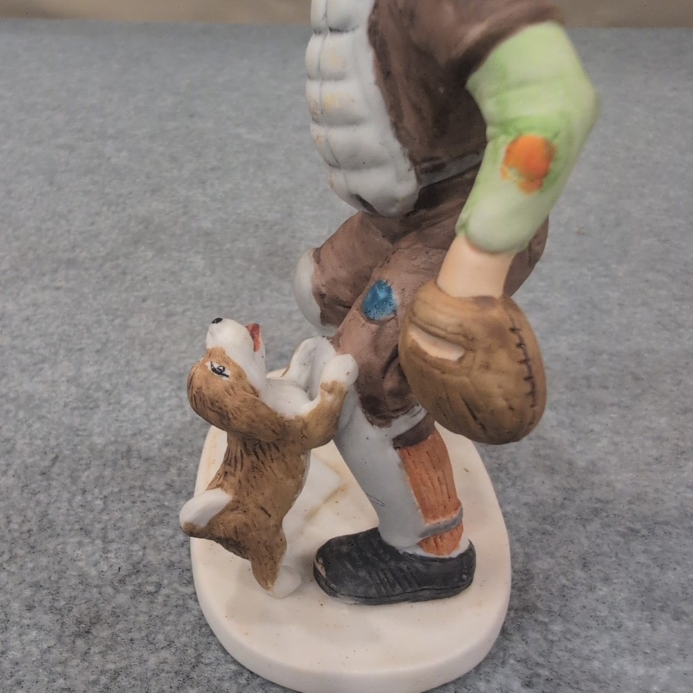 Emmett Kelly Collectibles Clown Baseball Catcher Figurine Flambro Figurine Puppy - Picture 3 of 8